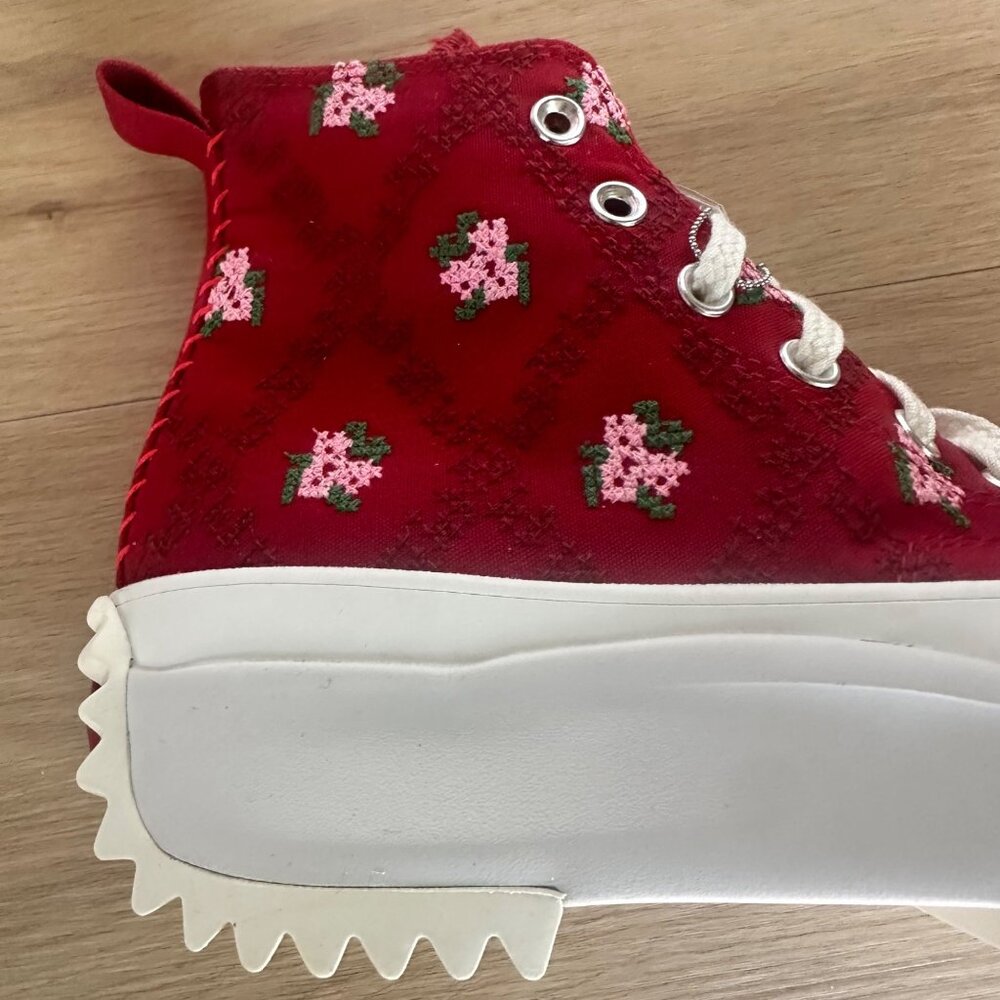 ✨Converse Run Star Hike Hi 7.5 Womens shoes Cross Stitch Roses Sneakers A14885C - Picture 5 of 12